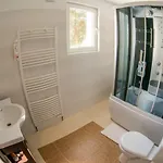 Motel Park Przy Jeziorze - Sauna I Duzy Parking - Pieski Mile Widziane 2*