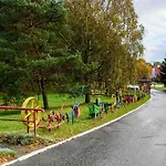 Park Przy Jeziorze - Sauna I Duzy Parking - Pieski Mile Widziane Motel