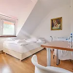 Park Przy Jeziorze - Sauna I Duzy Parking - Pieski Mile Widziane Motel 2*