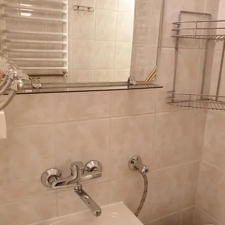 Motel Park Przy Jeziorze - Sauna I Duzy Parking - Pieski Mile Widziane Lowicz Walecki