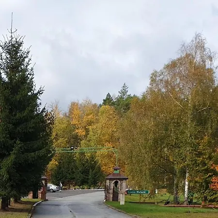 Park 2* Lowicz Walecki