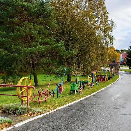 Park Przy Jeziorze - Sauna I Duzy Parking - Pieski Mile Widziane Мотель