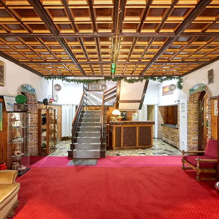 Motel Park Przy Jeziorze - Sauna I Duzy Parking - Pieski Mile Widziane