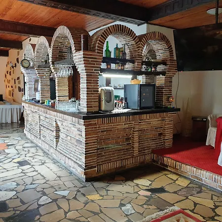 Park Przy Jeziorze - Sauna I Duzy Parking - Pieski Mile Widziane Motel Lowicz Walecki