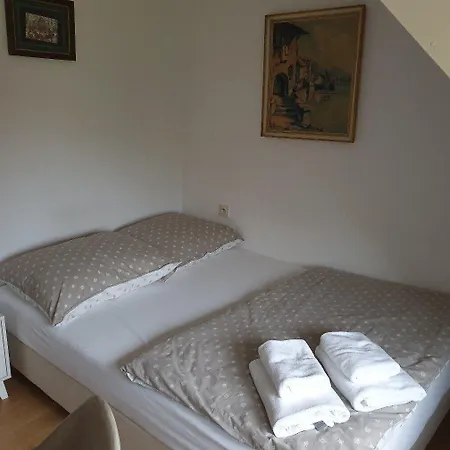 Motel Park Przy Jeziorze - Sauna I Duzy Parking - Pieski Mile Widziane