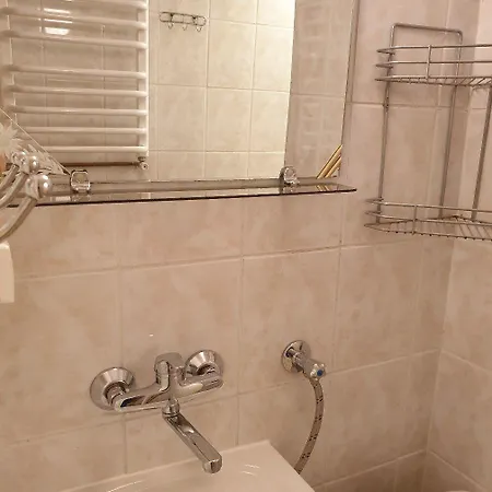 Motel Park Przy Jeziorze - Sauna I Duzy Parking - Pieski Mile Widziane