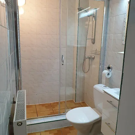 Park Przy Jeziorze - Sauna I Duzy Parking - Pieski Mile Widziane Motel 2*