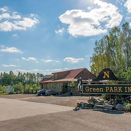 Park Przy Jeziorze - Sauna I Duzy Parking - Pieski Mile Widziane 汽车旅馆 2*