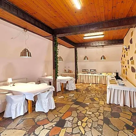 Park Przy Jeziorze - Sauna I Duzy Parking - Pieski Mile Widziane 2*