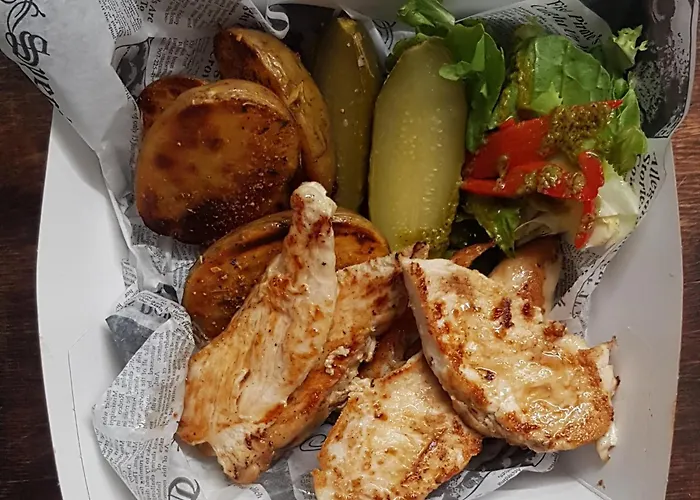 Motel Park Przy Jeziorze - Sauna I Duzy Parking - Pieski Mile Widziane Lowicz Walecki