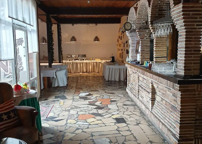 Park Przy Jeziorze - Sauna I Duzy Parking - Pieski Mile Widziane 2*