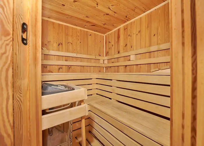 Motel Park Przy Jeziorze - Sauna I Duzy Parking - Pieski Mile Widziane