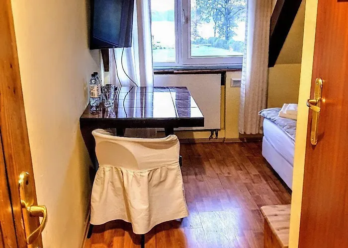 Motel Park Przy Jeziorze - Sauna I Duzy Parking - Pieski Mile Widziane Lowicz Walecki